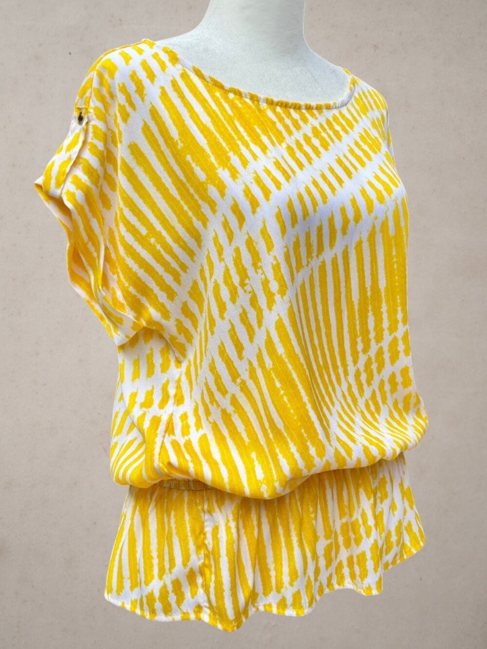 Michael Kors Abstract Geometric Medium Pullover Blouse Short Sleeve Top Peplum - Picture 5 of 14